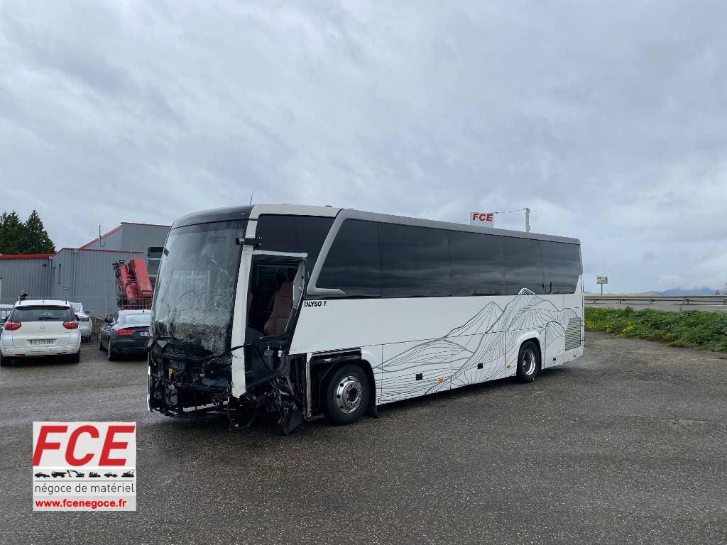 Otokar ULYSO-T Cummins e6/316Ps endommagé - 교외 버스 : 사진 1 Otokar ULYSO-T Cummins e6/316Ps endommagé - 교외 버스 : 사진 1