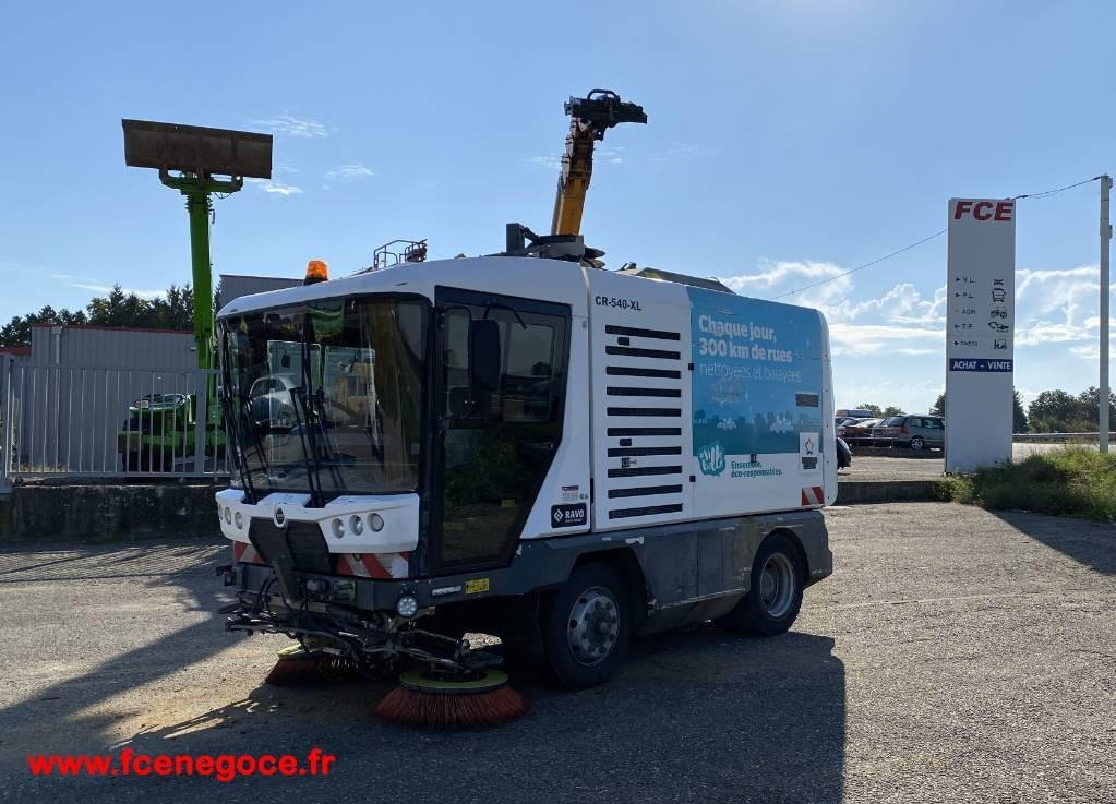 Ravo CR 540 Euro6 Certificat CE / Origine Française - 빗자루 : 사진 1 Ravo CR 540 Euro6 Certificat CE / Origine Française - 빗자루 : 사진 1