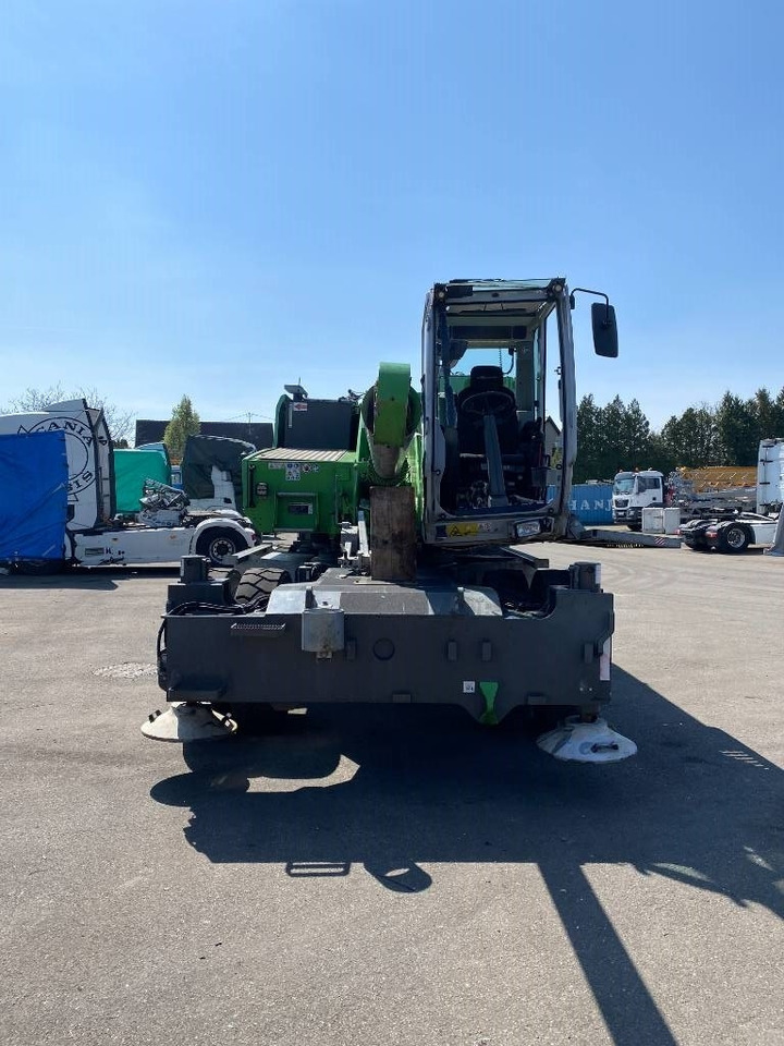 Sennebogen 643 M Tiers4F / 1er Main /Certificat CE endommagé - 크롤러 크레인 : 사진 3 Sennebogen 643 M Tiers4F / 1er Main /Certificat CE endommagé - 크롤러 크레인 : 사진 3