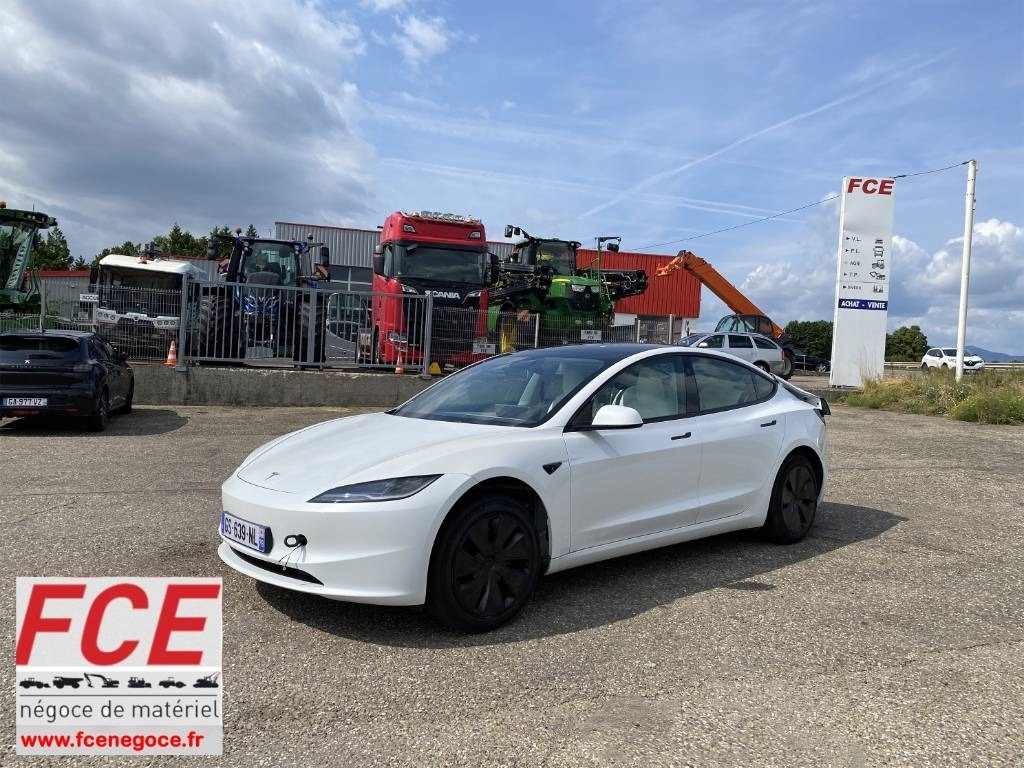 Tesla MODEL 3 5YJ3 Carte Grise Française endommagée - 차량 : 사진 1 Tesla MODEL 3 5YJ3 Carte Grise Française endommagée - 차량 : 사진 1