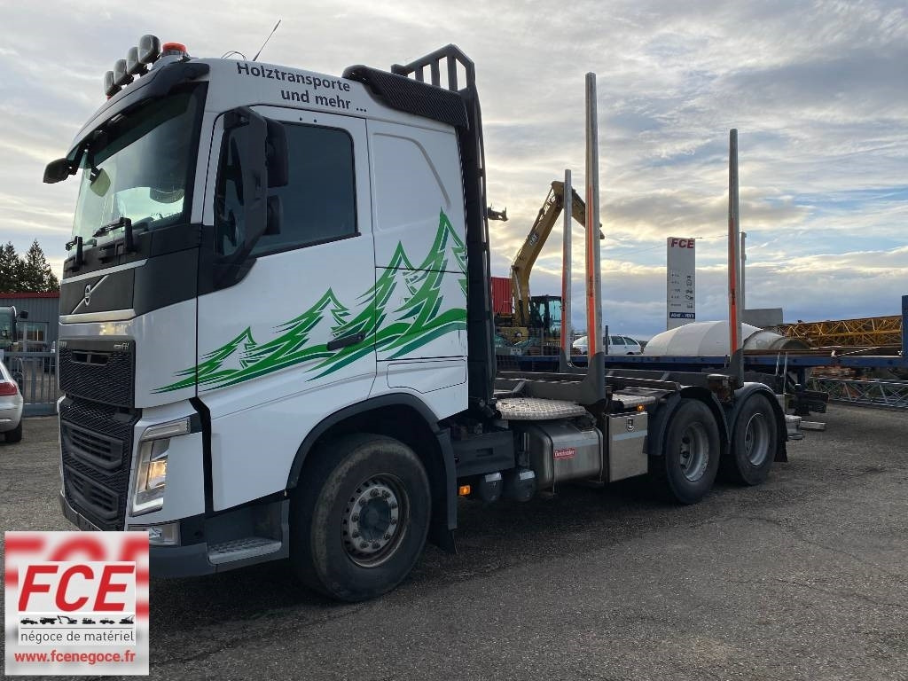 Volvo FH 460 6x4 /E6 VEB - 목재 트럭 : 사진 1 Volvo FH 460 6x4 /E6 VEB - 목재 트럭 : 사진 1