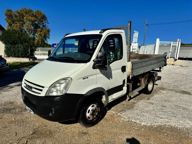 Iveco Daily 35C15 - 덤프 밴 : 사진 3 Iveco Daily 35C15 - 덤프 밴 : 사진 3