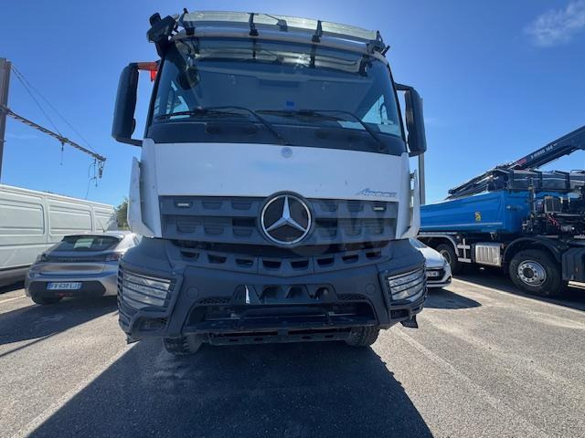 Mercedes Arocs 3243 - 덤프트럭 : 사진 2 Mercedes Arocs 3243 - 덤프트럭 : 사진 2