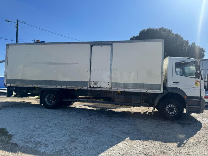 Mercedes Axor 1828 - 박스 트럭 : 사진 5 Mercedes Axor 1828 - 박스 트럭 : 사진 5