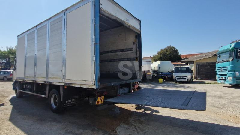 Renault Midlum 220 DCI - 박스 트럭 : 사진 4 Renault Midlum 220 DCI - 박스 트럭 : 사진 4