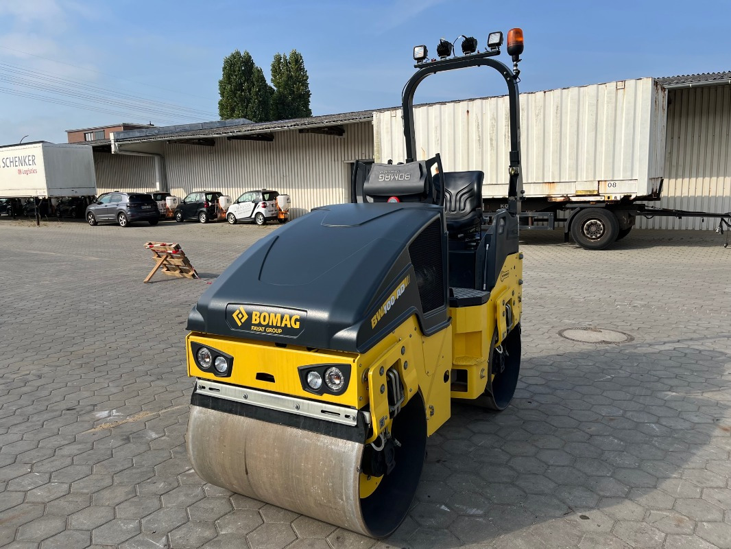 Bomag BW100AD-5 - 롤러 : 사진 1 Bomag BW100AD-5 - 롤러 : 사진 1