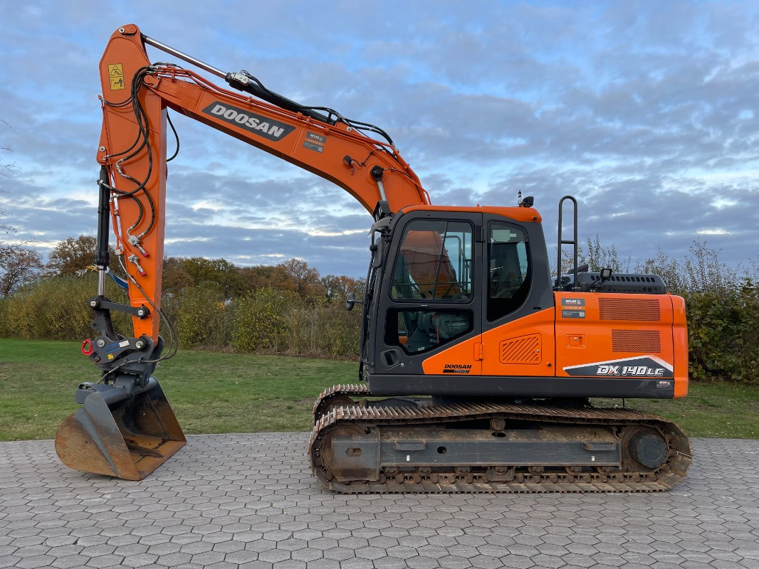 Doosan DX140LC-7 - 크롤러 굴삭기 : 사진 3 Doosan DX140LC-7 - 크롤러 굴삭기 : 사진 3
