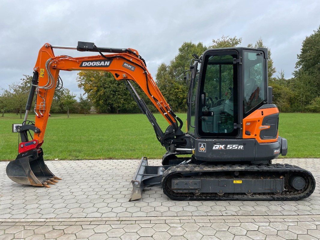 Doosan DX55R-7 - 미니 굴삭기 : 사진 3 Doosan DX55R-7 - 미니 굴삭기 : 사진 3