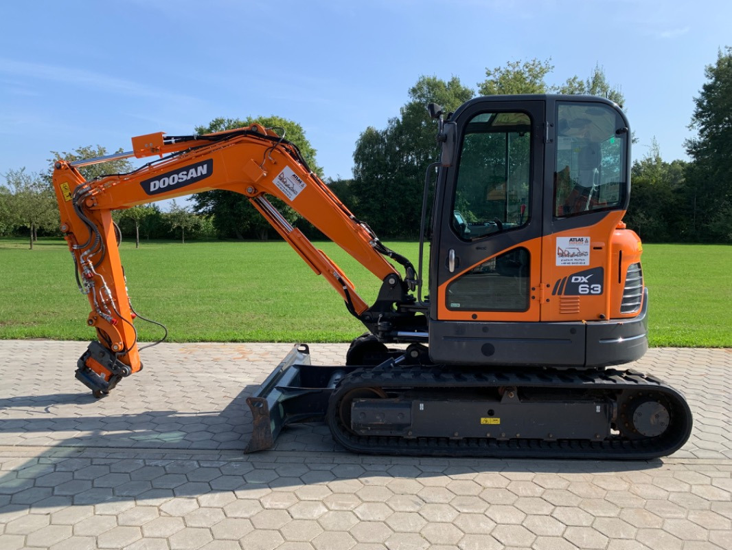 Doosan DX63-3 - 미니 굴삭기 : 사진 3 Doosan DX63-3 - 미니 굴삭기 : 사진 3
