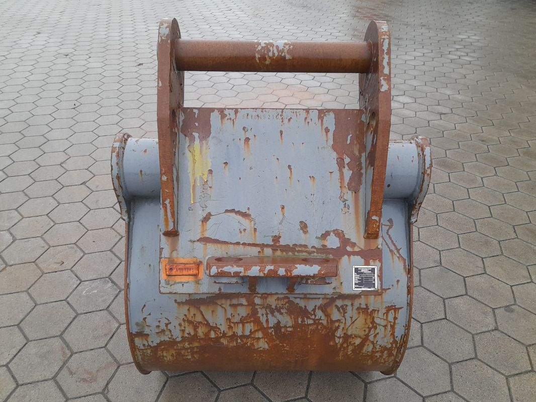 TIEFLÖFFEL 1000 MM BREIT, - 부착물 : 사진 3 TIEFLÖFFEL 1000 MM BREIT, - 부착물 : 사진 3