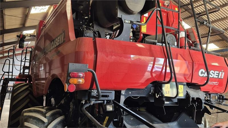 Case IH Axial Flow 6140 25 fod 3050 skærebord - 목초수확기 : 사진 5 Case IH Axial Flow 6140 25 fod 3050 skærebord - 목초수확기 : 사진 5