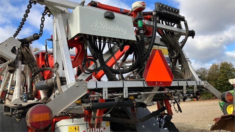 Kuhn OCEANIS 7700 L 30M  - 견인 스프레이 : 사진 4 Kuhn OCEANIS 7700 L 30M  - 견인 스프레이 : 사진 4