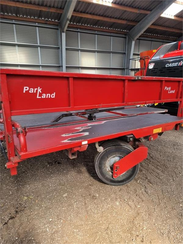 Massey Ferguson >190 bigpallepresser Parkland Ballevogn - 정사각 베일러 : 사진 5 Massey Ferguson >190 bigpallepresser Parkland Ballevogn - 정사각 베일러 : 사진 5