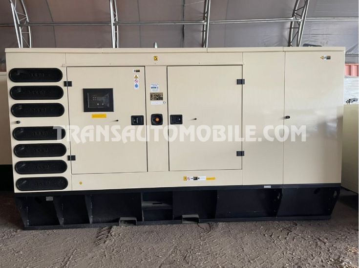 Cummins C150D5 150kVA - EXPORT OUT EU - 발전기 세트 : 사진 1 Cummins C150D5 150kVA - EXPORT OUT EU - 발전기 세트 : 사진 1