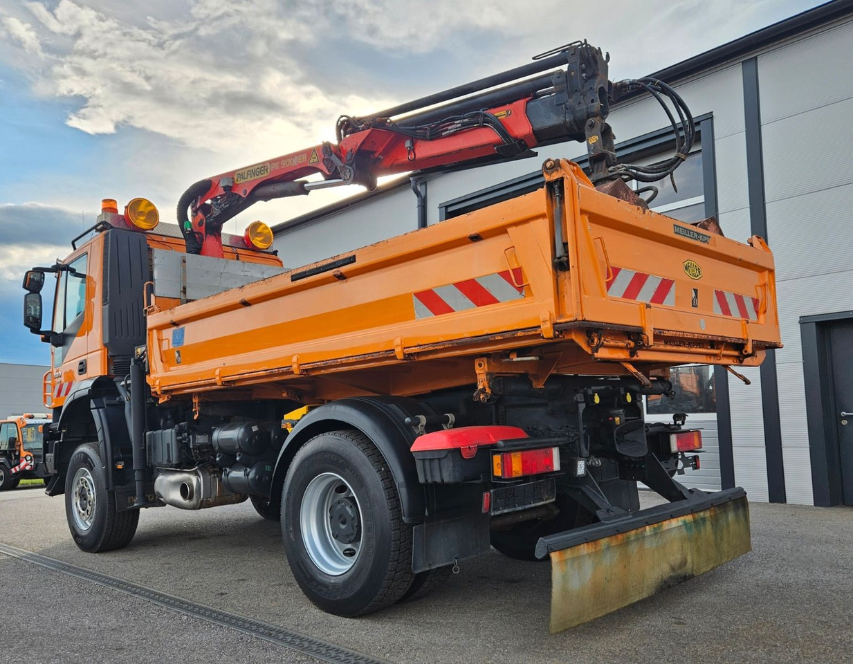Iveco Trakker 190T33 4x4 Euro5 Kran Palfinger Funk - 덤프트럭, 크레인 트럭 : 사진 4 Iveco Trakker 190T33 4x4 Euro5 Kran Palfinger Funk - 덤프트럭, 크레인 트럭 : 사진 4