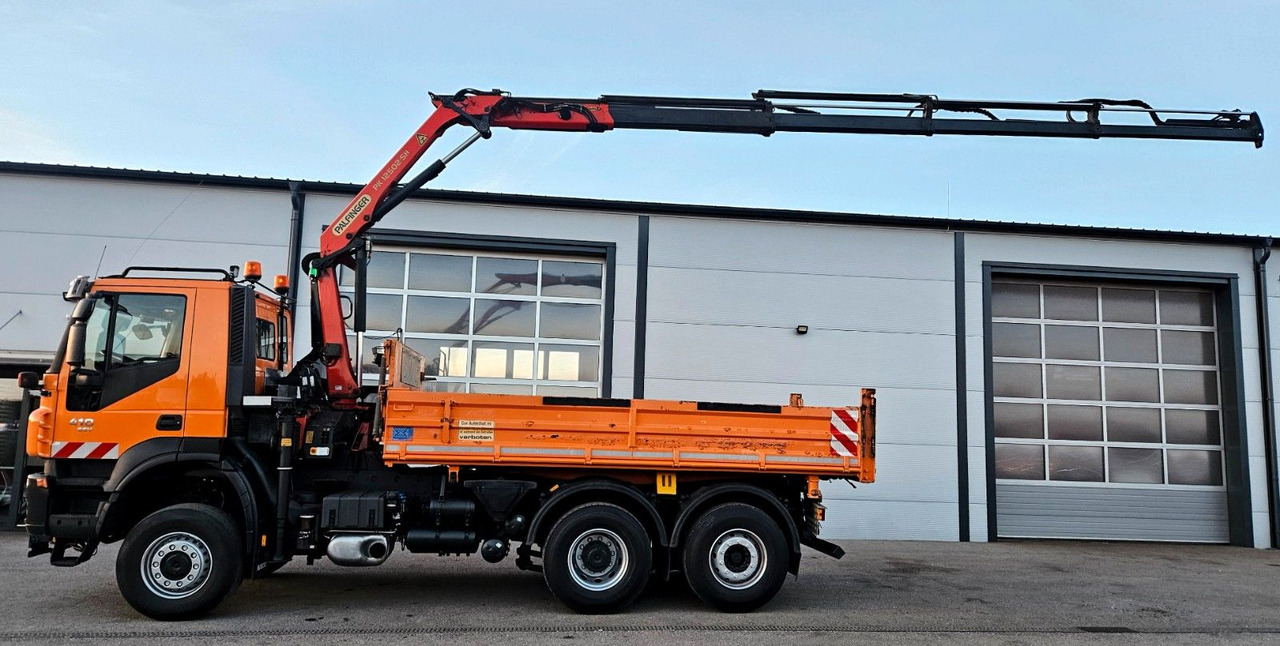 Iveco Trakker 410 6x4-4 EEV Palfinger PK12502 Funk - 덤프트럭, 크레인 트럭 : 사진 3 Iveco Trakker 410 6x4-4 EEV Palfinger PK12502 Funk - 덤프트럭, 크레인 트럭 : 사진 3