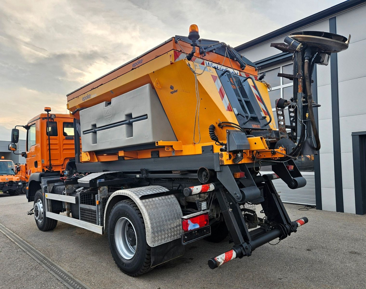 MAN TGM 18.250 4x4 BB EEV Winterdienst - 후크 리프트 트럭, 크레인 트럭 : 사진 3 MAN TGM 18.250 4x4 BB EEV Winterdienst - 후크 리프트 트럭, 크레인 트럭 : 사진 3