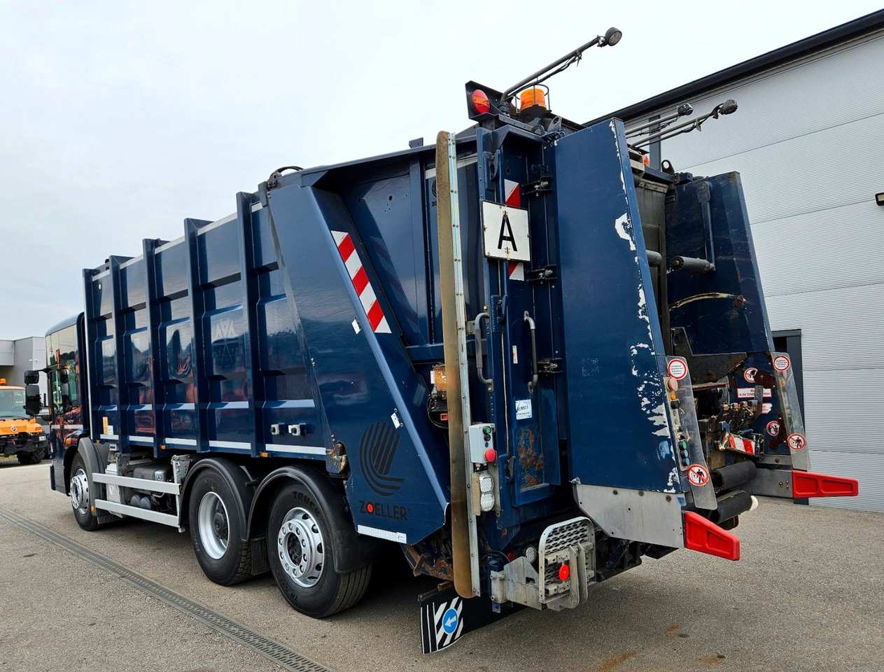 Mercedes-Benz Econic 2629 Zoeller Medium XL-S Variopress EEV - 쓰레기차 : 사진 3 Mercedes-Benz Econic 2629 Zoeller Medium XL-S Variopress EEV - 쓰레기차 : 사진 3