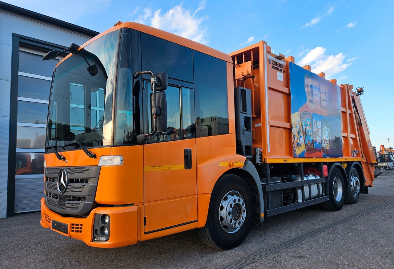 Mercedes-Benz Econic 2630 ZOELLER Magnum X1 Variopress Euro6 - 쓰레기차 : 사진 1 Mercedes-Benz Econic 2630 ZOELLER Magnum X1 Variopress Euro6 - 쓰레기차 : 사진 1