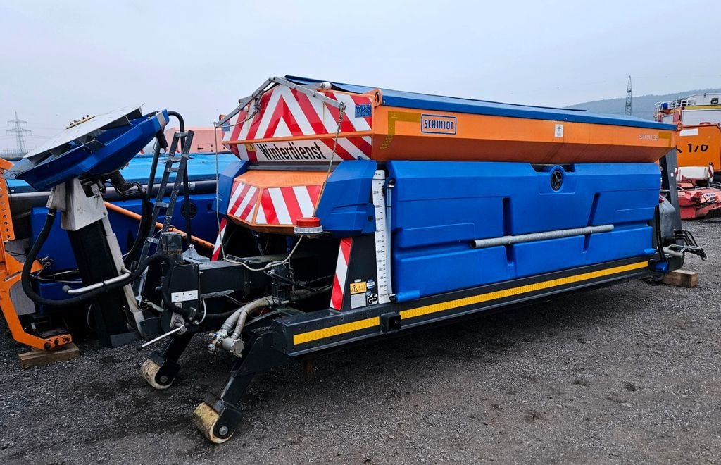 Schmidt STRATOS S50 Streuer 5m3 Kubota Motor - 후크 리프트 트럭 : 사진 1 Schmidt STRATOS S50 Streuer 5m3 Kubota Motor - 후크 리프트 트럭 : 사진 1