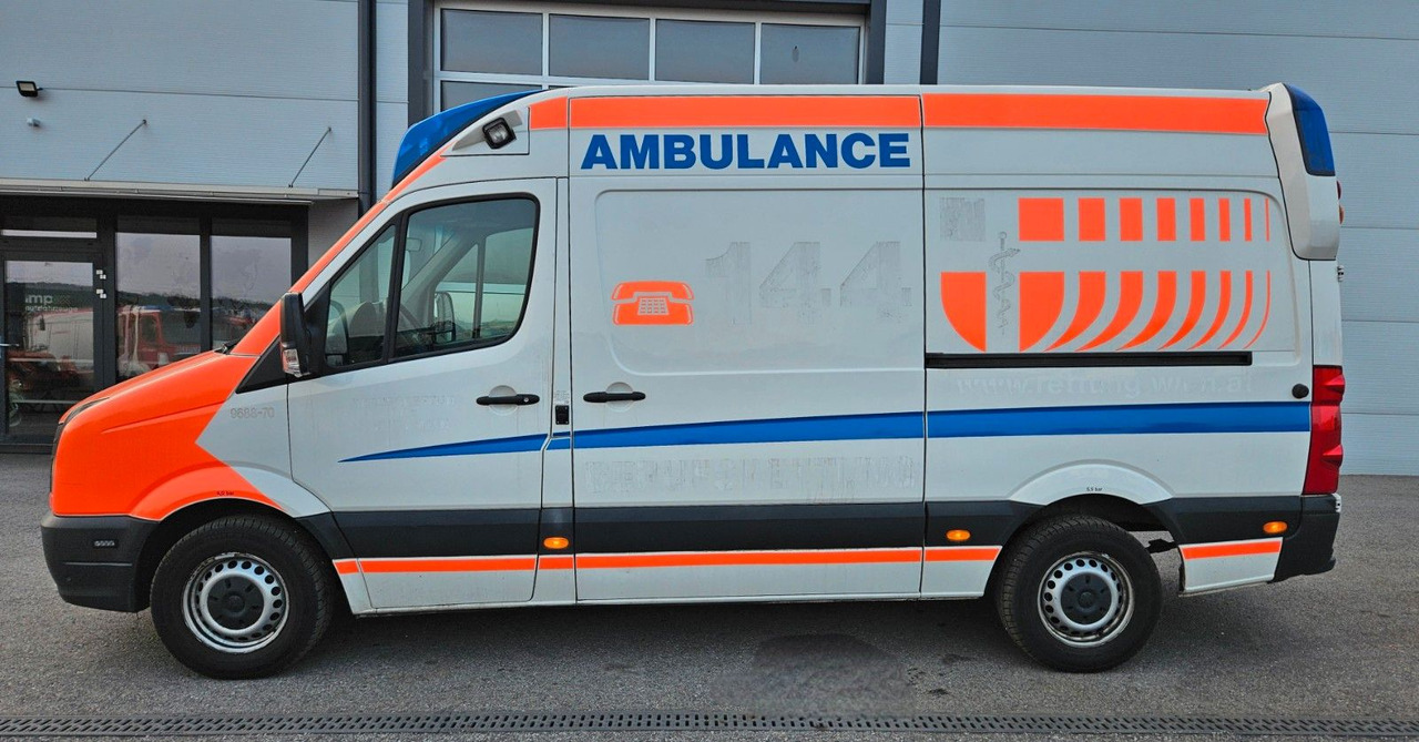 Volkswagen CRAFTER TDI Ambulance RTW L2H2 DLOUHY - 구급차 : 사진 2 Volkswagen CRAFTER TDI Ambulance RTW L2H2 DLOUHY - 구급차 : 사진 2