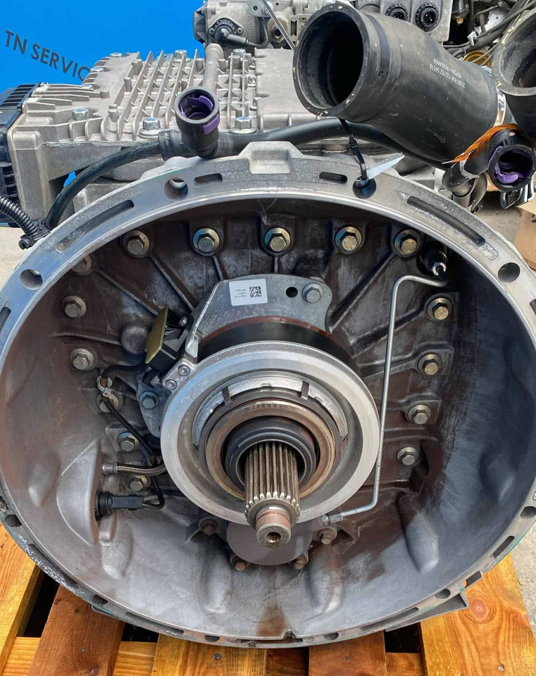 Cambio Volvo 500 D13K-6 - 기어박스 : 사진 3 Cambio Volvo 500 D13K-6 - 기어박스 : 사진 3