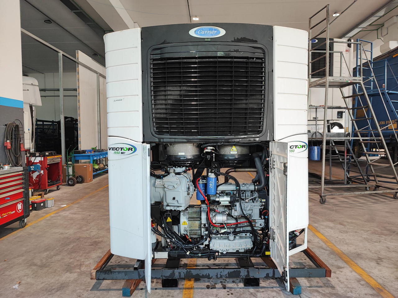 Motore frigo Carrier Vector 1550 pezzi di ricambio - 냉장고 유닛 : 사진 2 Motore frigo Carrier Vector 1550 pezzi di ricambio - 냉장고 유닛 : 사진 2