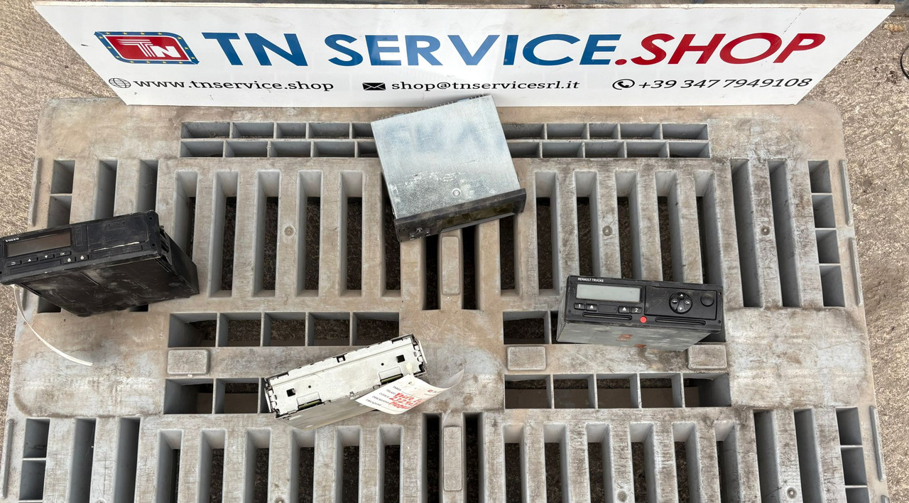 Tachigrafi Volvo - 전기 설비 : 사진 1 Tachigrafi Volvo - 전기 설비 : 사진 1