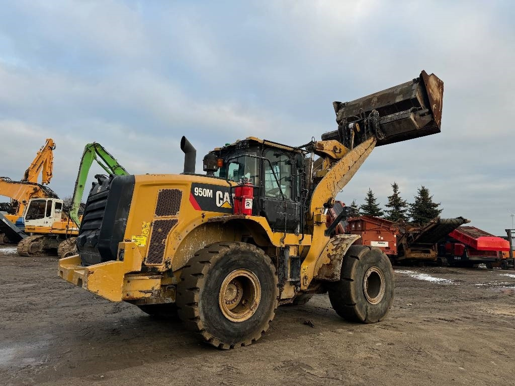CAT 950M HighLift - 휠 로더 : 사진 3 CAT 950M HighLift - 휠 로더 : 사진 3