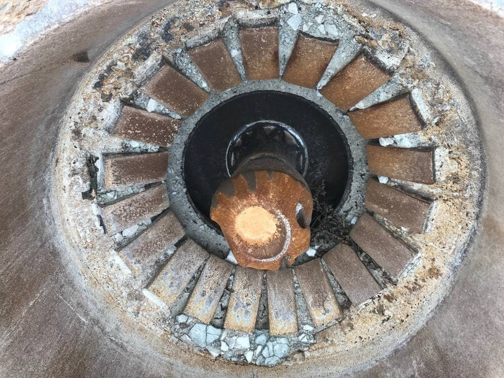 Morgardshammar Symons Cone crusher Kruszarka stożkowa - 콘 크러셔 : 사진 5 Morgardshammar Symons Cone crusher Kruszarka stożkowa - 콘 크러셔 : 사진 5