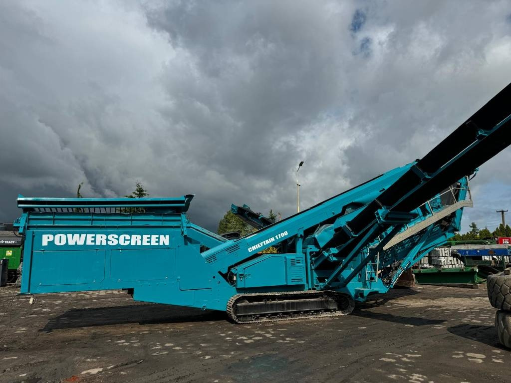 Przesiewacz Powerscreen 1700, 4 Frakcje, 3 Pokłady  - 스크리너 : 사진 1 Przesiewacz Powerscreen 1700, 4 Frakcje, 3 Pokłady  - 스크리너 : 사진 1