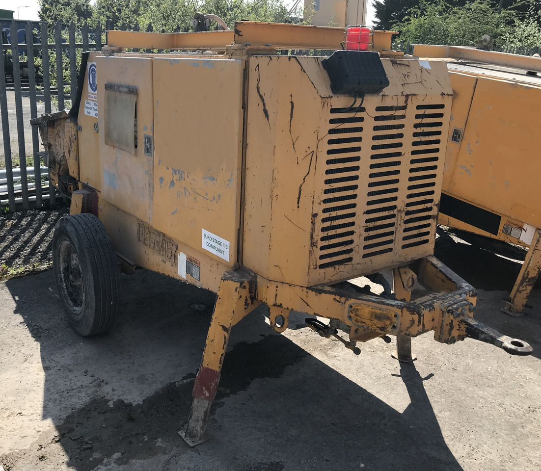 PUTZMEISTER 1005 - 고정식 콘크리트 펌프 : 사진 1 PUTZMEISTER 1005 - 고정식 콘크리트 펌프 : 사진 1
