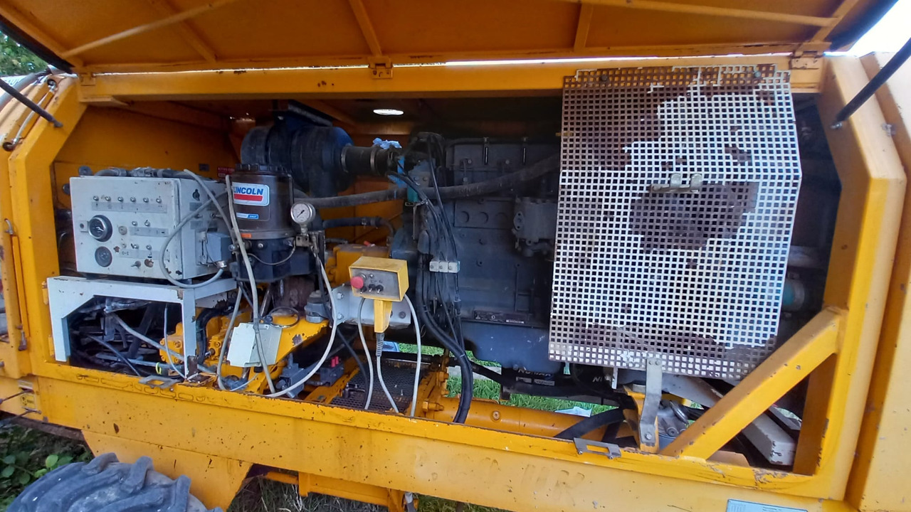 PUTZMEISTER 1407 - 고정식 콘크리트 펌프 : 사진 3 PUTZMEISTER 1407 - 고정식 콘크리트 펌프 : 사진 3
