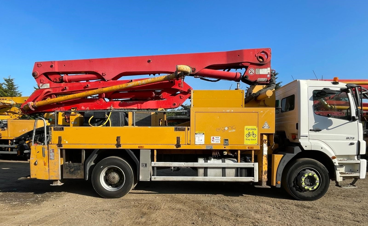 PUTZMEISTER 24M 11H - 콘크리트 펌프 트럭 : 사진 1 PUTZMEISTER 24M 11H - 콘크리트 펌프 트럭 : 사진 1