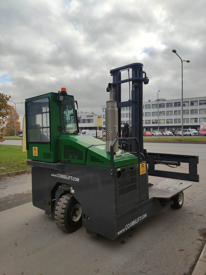 Combilift C4500 - 사이드 로더 : 사진 4 Combilift C4500 - 사이드 로더 : 사진 4