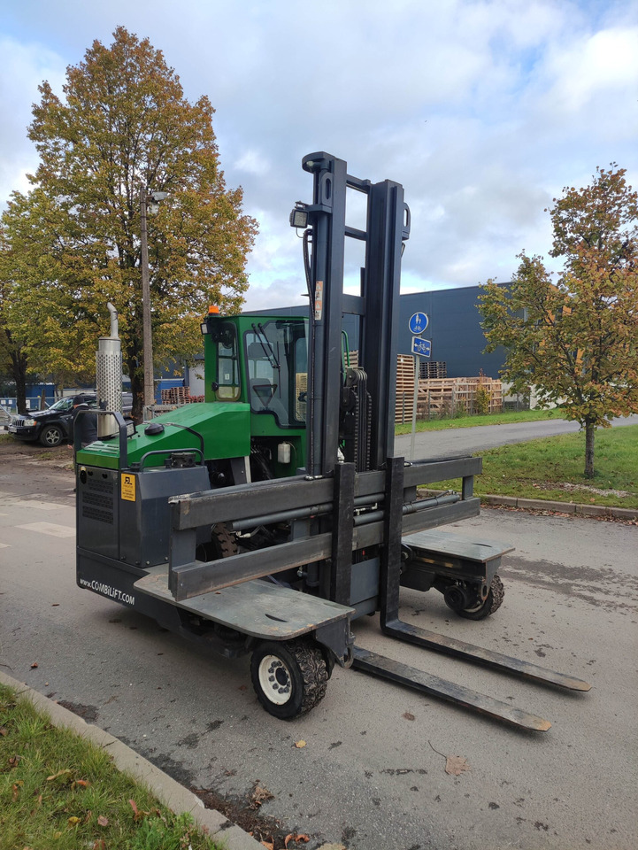 Combilift C4500 - 사이드 로더 : 사진 2 Combilift C4500 - 사이드 로더 : 사진 2