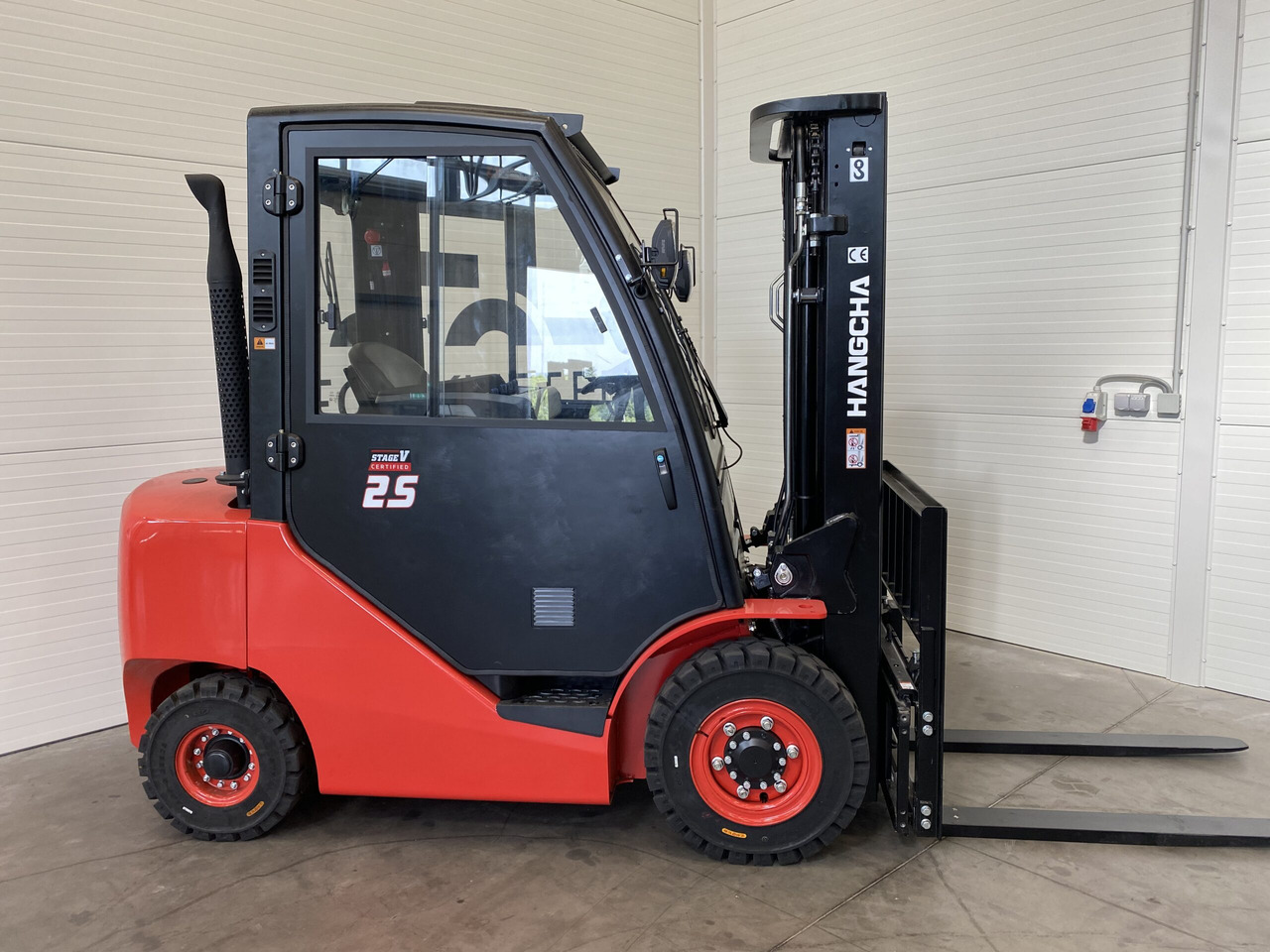 HC CPCD25-XW97F - 디젤 지게차 : 사진 5 HC CPCD25-XW97F - 디젤 지게차 : 사진 5