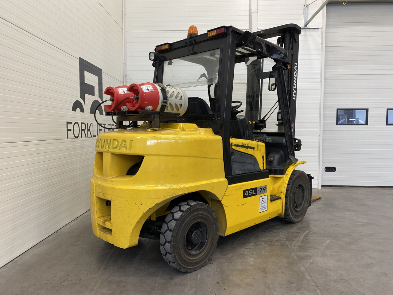 HYUNDAI 45L-7A - LPG 지게차 : 사진 5 HYUNDAI 45L-7A - LPG 지게차 : 사진 5