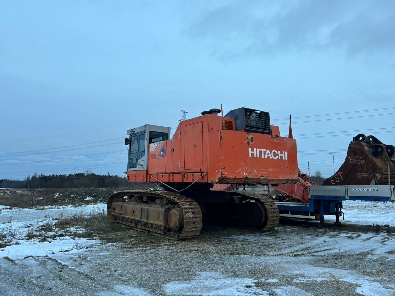 Hitachi EX1200-5D - 크롤러 굴삭기 : 사진 4 Hitachi EX1200-5D - 크롤러 굴삭기 : 사진 4