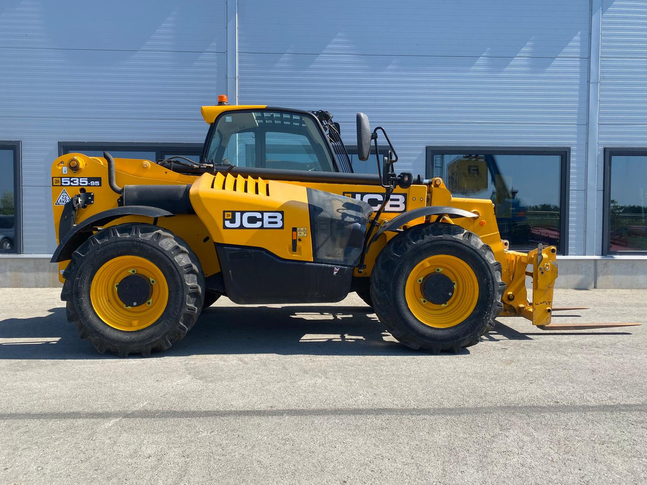 JCB 535-95 - 텔레스코픽 핸들러 : 사진 2 JCB 535-95 - 텔레스코픽 핸들러 : 사진 2