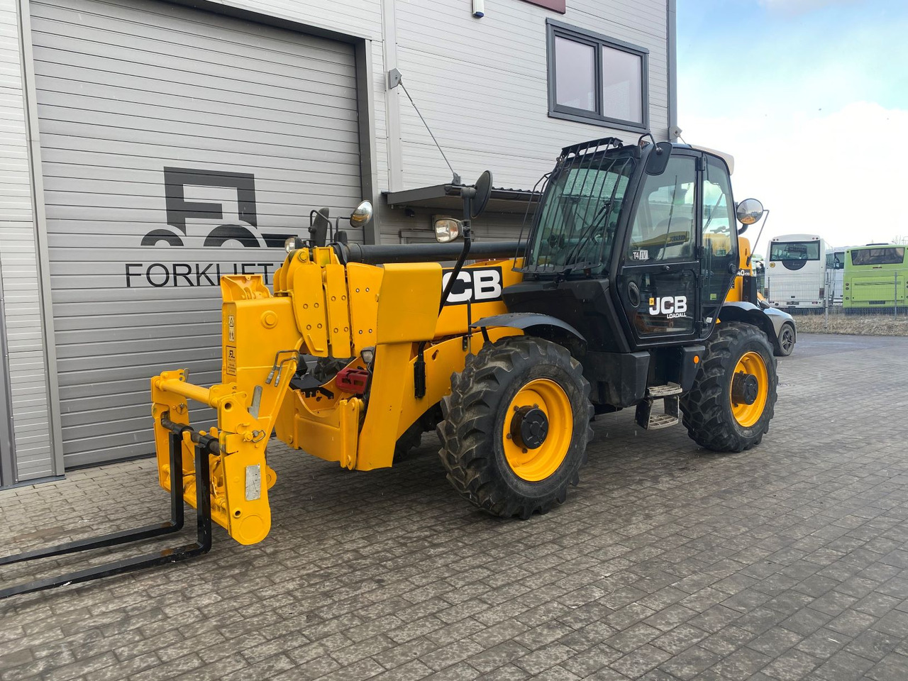 JCB 540-170 - 텔레스코픽 핸들러 : 사진 1 JCB 540-170 - 텔레스코픽 핸들러 : 사진 1