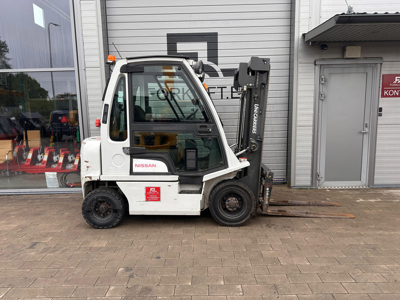 Nissan Y1D2A20Q - 디젤 지게차 : 사진 5 Nissan Y1D2A20Q - 디젤 지게차 : 사진 5