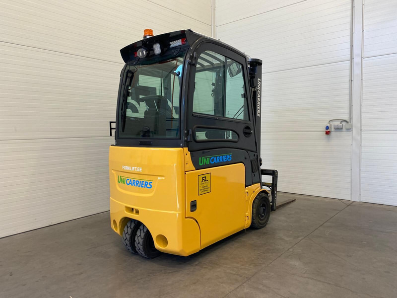 UniCarriers A2N1L16Q - 전기 지게차 : 사진 4 UniCarriers A2N1L16Q - 전기 지게차 : 사진 4