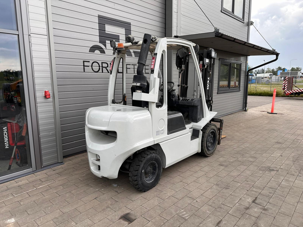 Unicarriers YG1D2A30Q - 디젤 지게차 : 사진 4 Unicarriers YG1D2A30Q - 디젤 지게차 : 사진 4