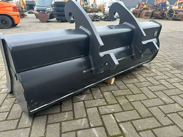 VemaTec CW30 Slotenbak 1800mm - 굴삭기 버킷 건설기계 용 : 사진 3 VemaTec CW30 Slotenbak 1800mm - 굴삭기 버킷 건설기계 용 : 사진 3