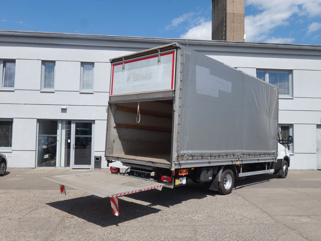 Iveco Daily 70C18 mit LBW - 커튼 사이드 밴 : 사진 5 Iveco Daily 70C18 mit LBW - 커튼 사이드 밴 : 사진 5