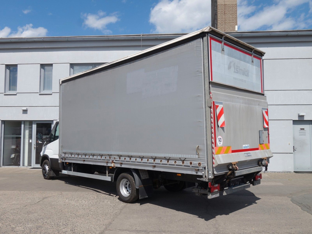 Iveco Daily 70C18 mit LBW - 커튼 사이드 밴 : 사진 3 Iveco Daily 70C18 mit LBW - 커튼 사이드 밴 : 사진 3