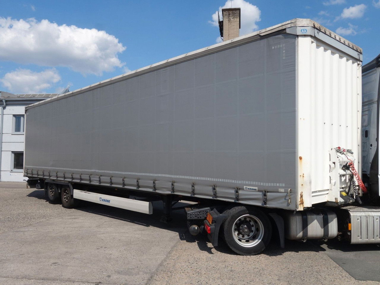 Krone SD Mega 2 Achse, 1 Liftachse, XL SD Mega 2 Achse, 1 Liftachse, XL - 커튼사이더 세미 트레일러 : 사진 2 Krone SD Mega 2 Achse, 1 Liftachse, XL SD Mega 2 Achse, 1 Liftachse, XL - 커튼사이더 세미 트레일러 : 사진 2