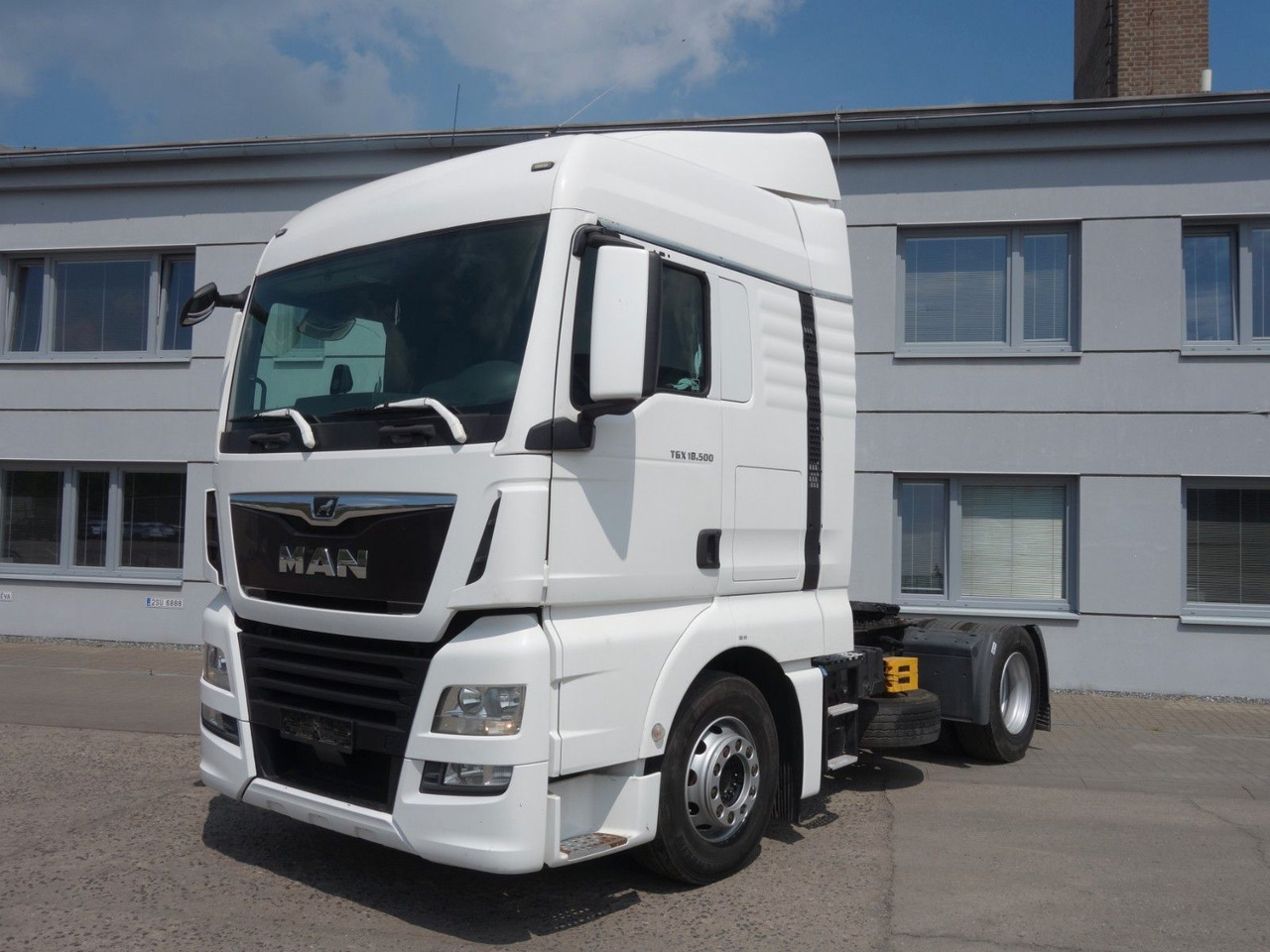 MAN TGX 18.500 XLX E6 Sandard - 트랙터 유닛 : 사진 2 MAN TGX 18.500 XLX E6 Sandard - 트랙터 유닛 : 사진 2