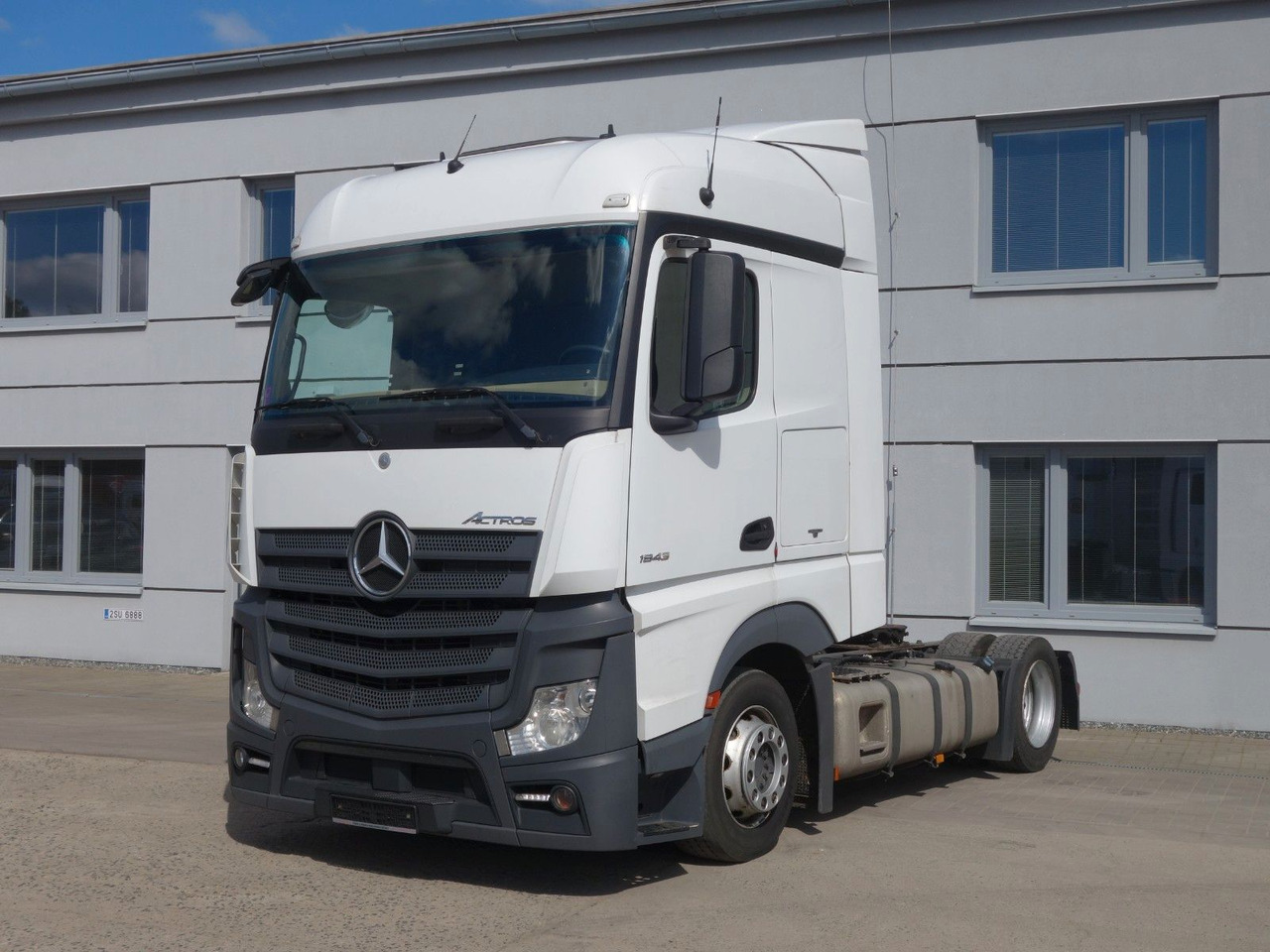 Mercedes-Benz Actros 1843 Lowdeck Lowliner - 트랙터 유닛 : 사진 1 Mercedes-Benz Actros 1843 Lowdeck Lowliner - 트랙터 유닛 : 사진 1